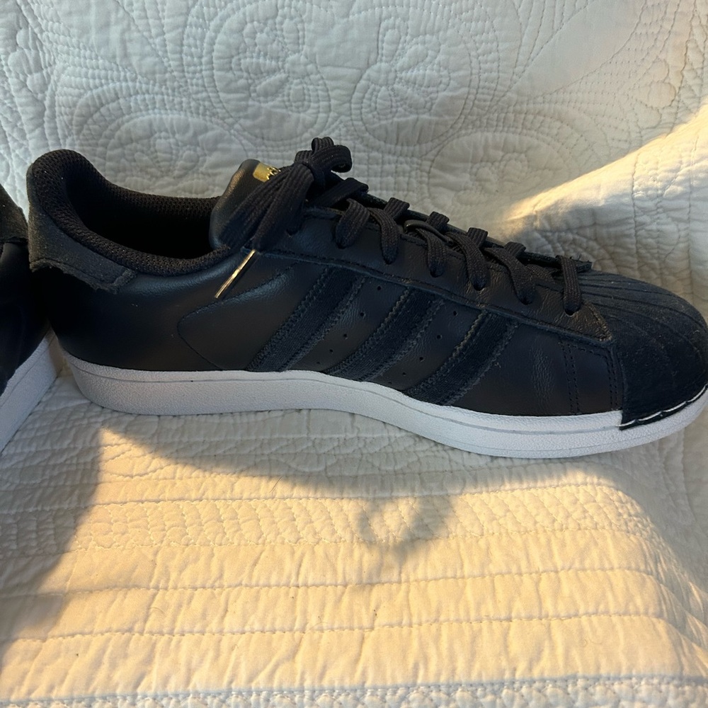 Adidas Superstar Navy Blue Leather Velvet NWOB Size 8.5